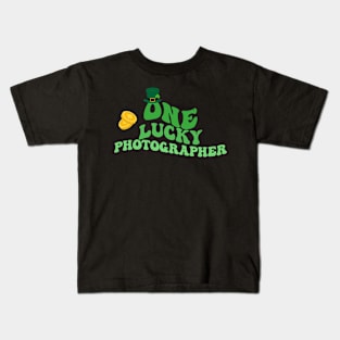 ONE LUCKY PHOTOGRAPHER ST PATRICK'S DAY Kids T-Shirt